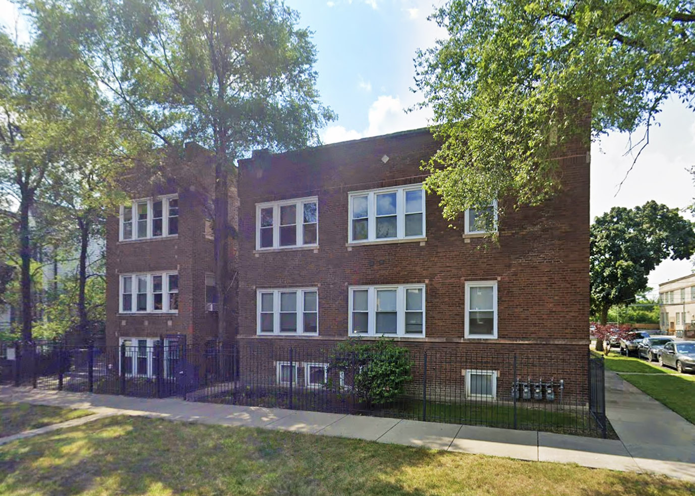 2122 N Springfield